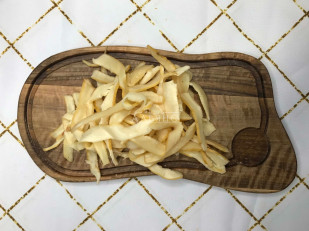 Креветки вяленые: Кальмар полукольца