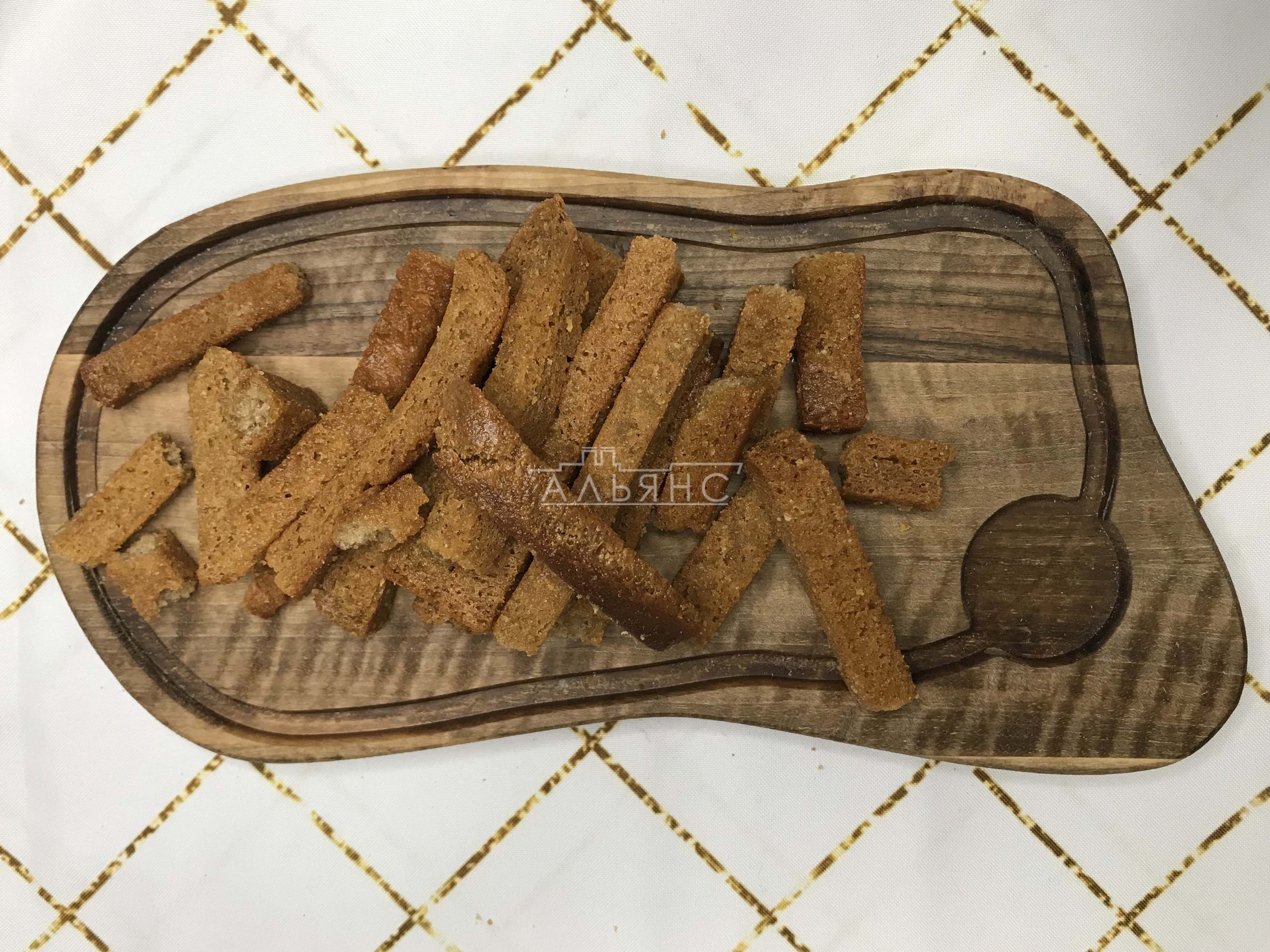 Деревенские гренки с чесноком в Климовске