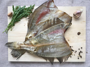 Креветки вяленые: Камбала ёрш (Мурманская) вяленая