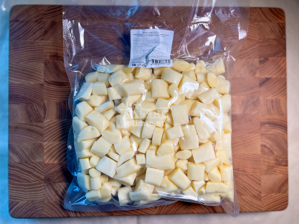 Сырный продукт ФЕРМЕРСКИЙ бочонок белый в Климовске