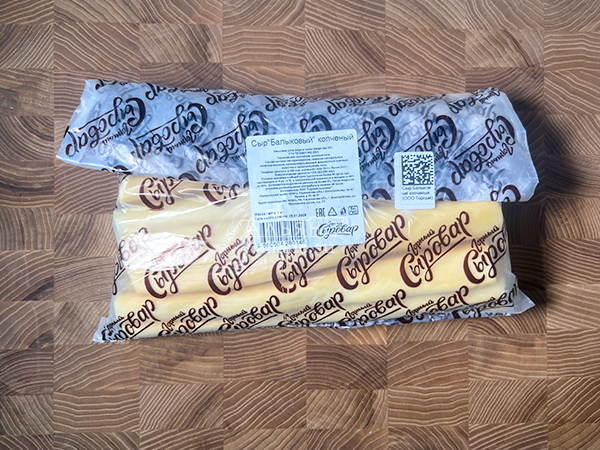 Сыр 1 кг ГОРНЫЙ СЫРОВАР (Балыковый копчёный) в Климовске