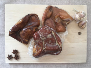 Бастони Чипсы свиные классические: Уши свиные (Цельные) 